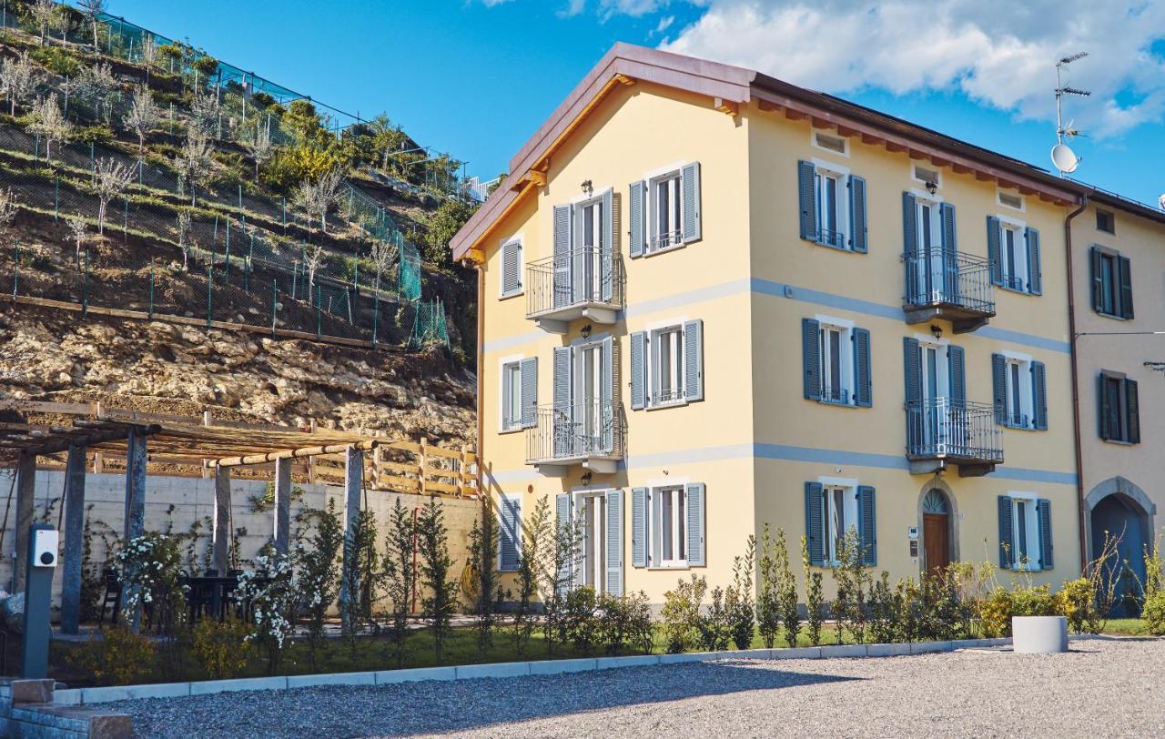 Riarel- Foresteria Lombarda Rodero Exterior foto