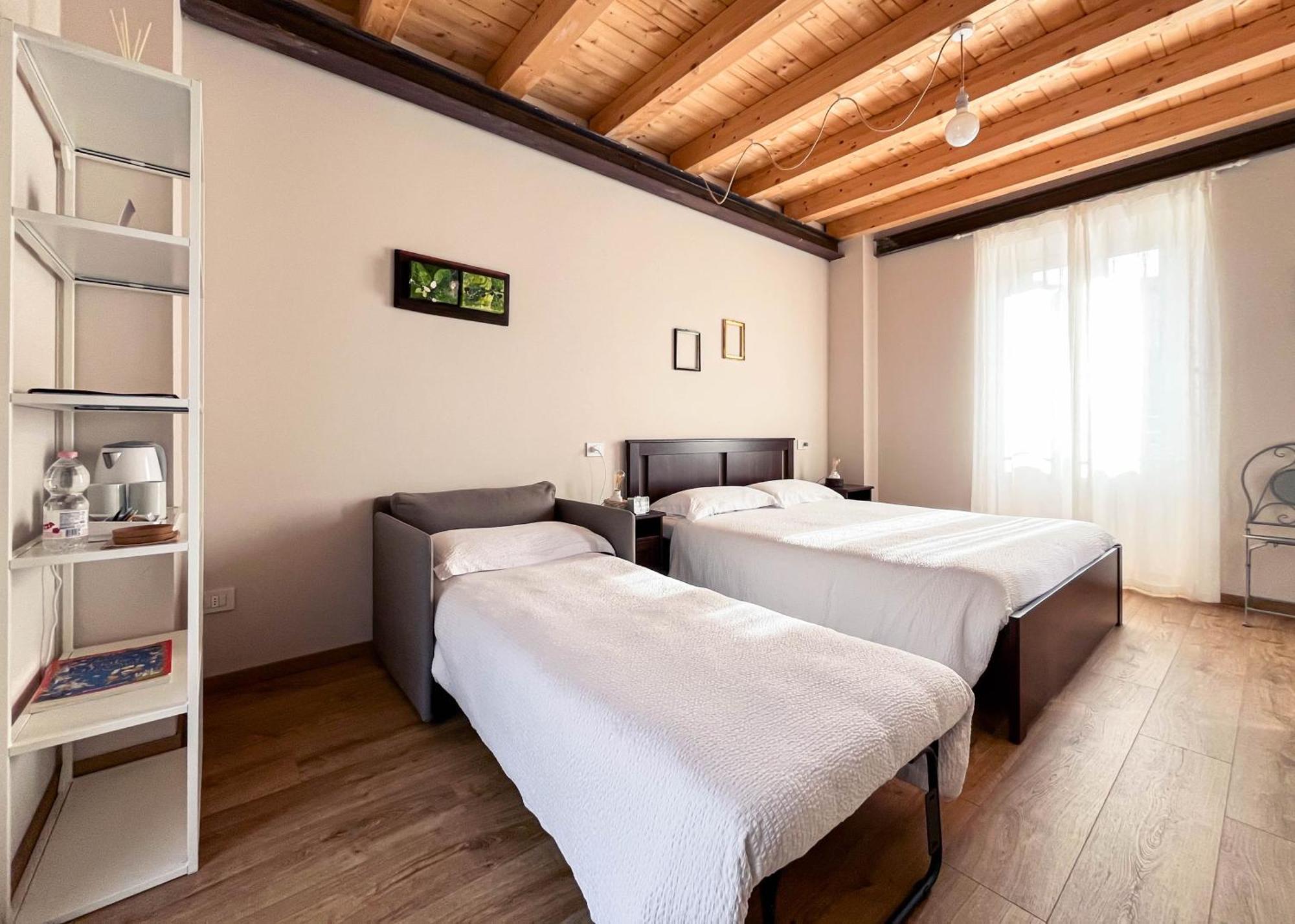 Riarel- Foresteria Lombarda Rodero Exterior foto